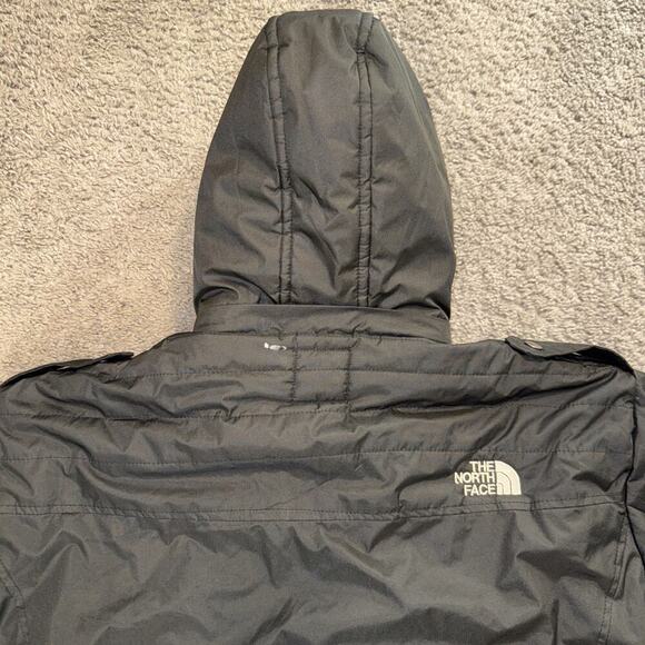 Women’s North Face Lined Jacket - Picture 7 of 7